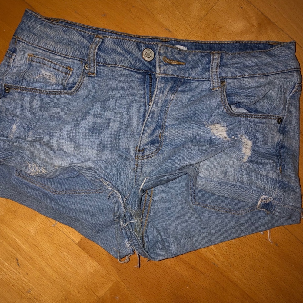 Jean shorts super comfy !